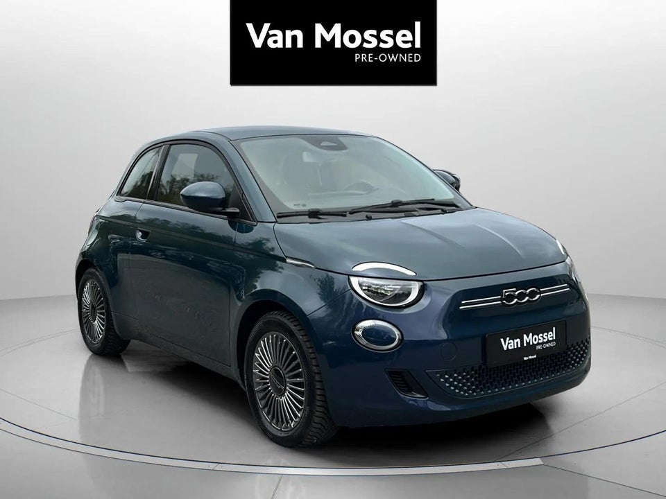 Fiat 500e 42 Icon 3d