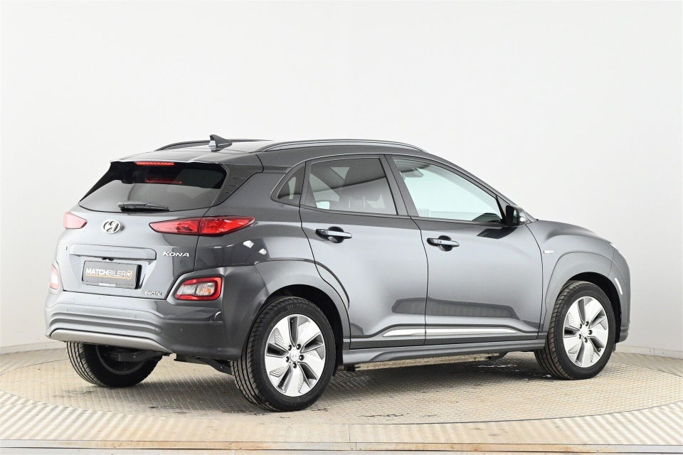 Hyundai Kona 64 EV Advanced 5d
