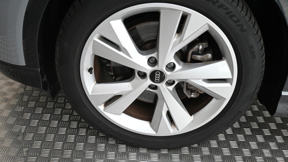 Audi Q4 e-tron 40 Attitude Sportback 5d