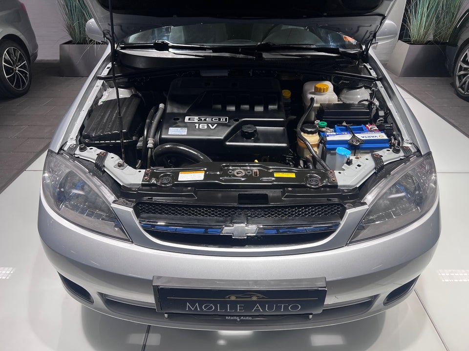 Chevrolet Lacetti 1,6 Classic 5d