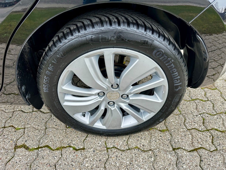 Suzuki Swift 1,2 mHybrid Action 5d