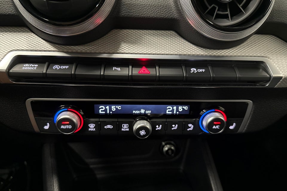 Audi Q2 35 TFSi S-line S-tr. 5d