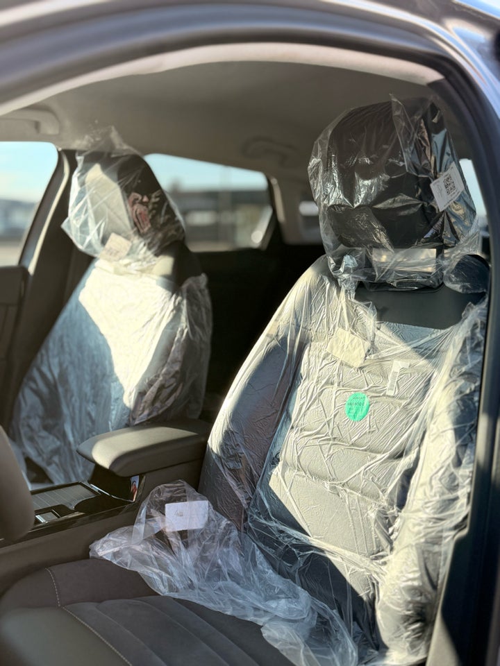 Citroën ë-C4 X 54 Palais 4d