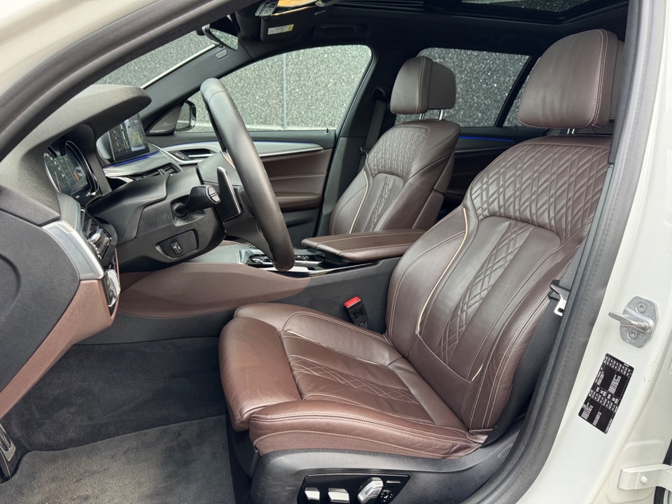 BMW 530d 3,0 Touring M-Sport aut. 5d