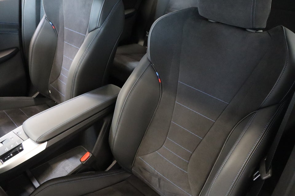 BMW iX2 eDrive20 M-Sport 5d