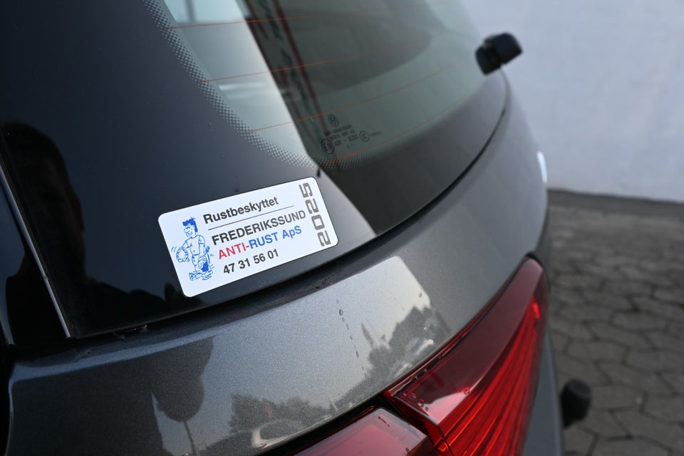 VW Golf VII 1,5 TSi 130 Comfortline Connect DSG 5d