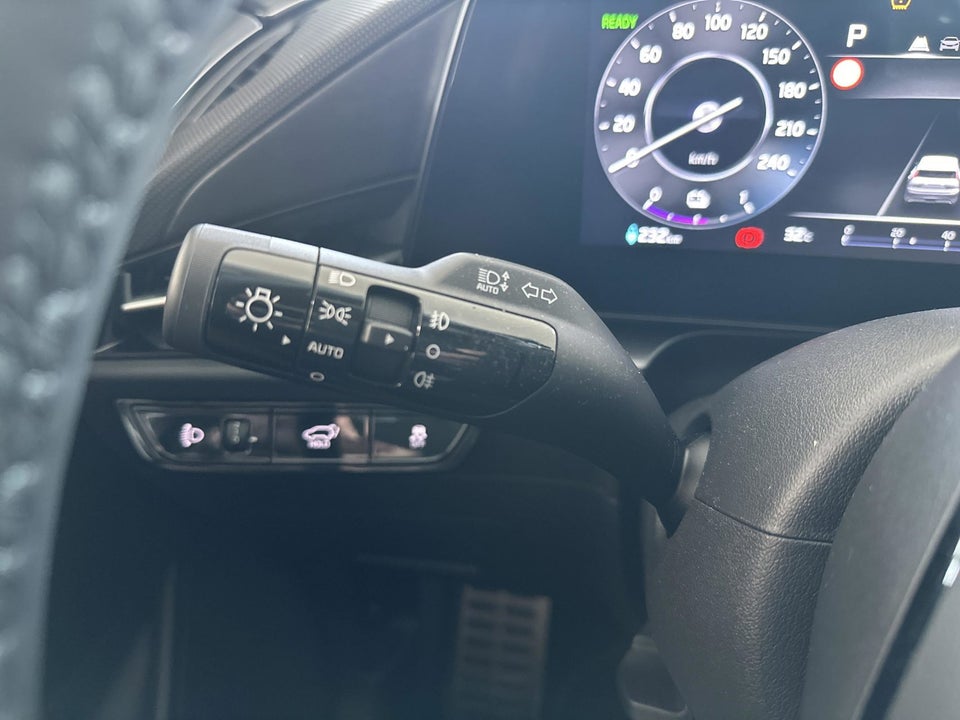 Kia Niro 64 EV Upgrade 5d