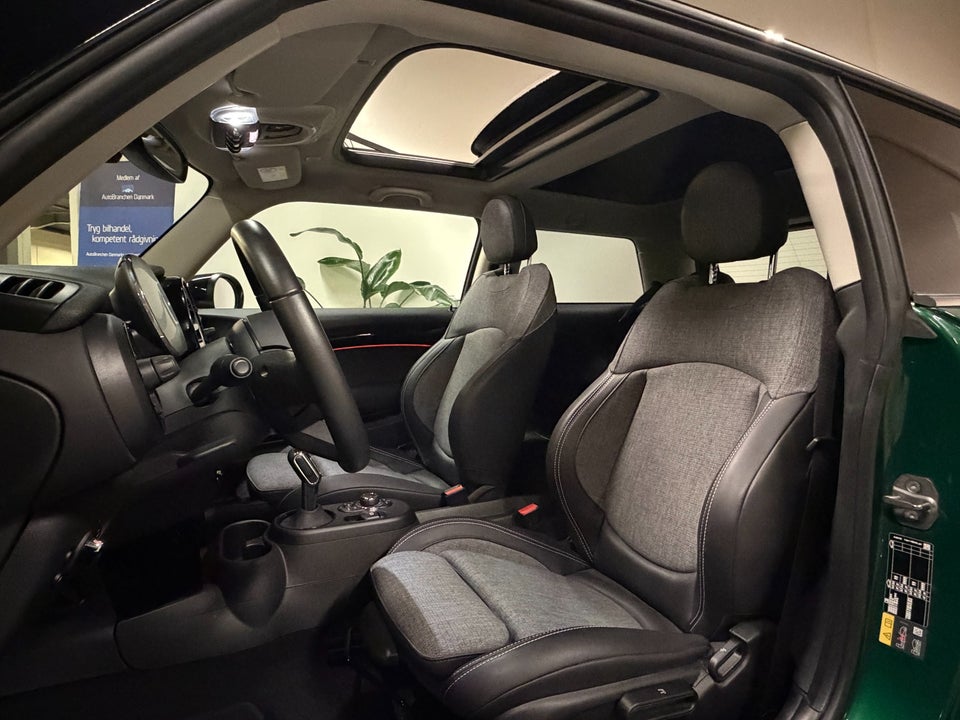 MINI Cooper SE Classic Trim 3d