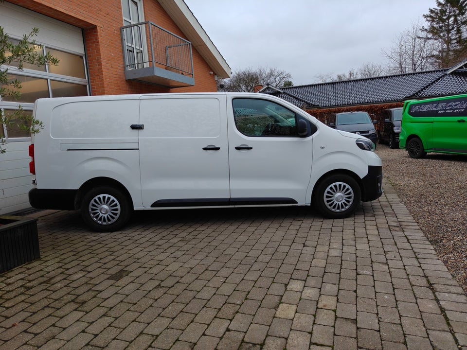 Toyota ProAce 2,0 D 120 Long Comfort 6d