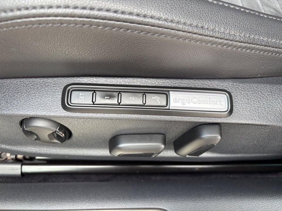 VW Passat 1,4 GTE Variant DSG 5d