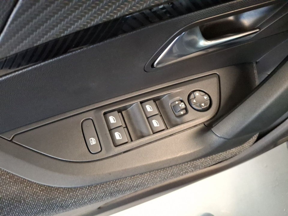 Peugeot e-2008 54 Style 5d