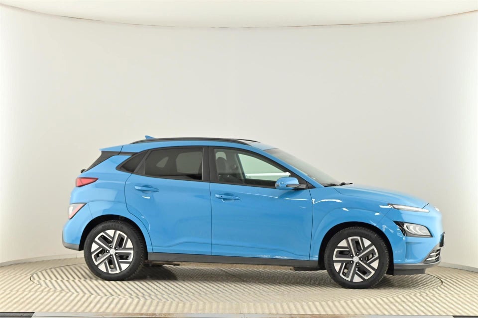 Hyundai Kona 64 EV Ultimate 5d