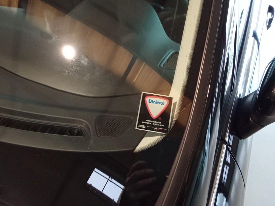 Ford Fiesta 1,0 EcoBoost mHEV Titanium X 5d