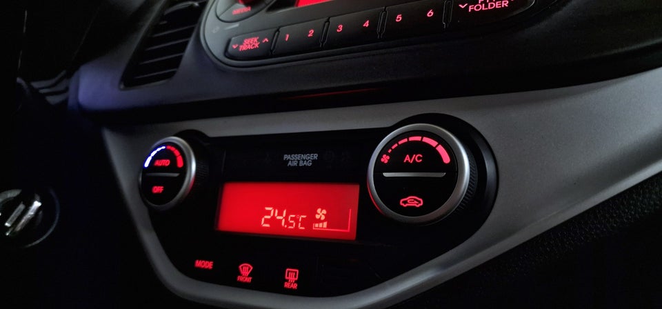 Kia Picanto 1,0 Collect Clim Cross 5d