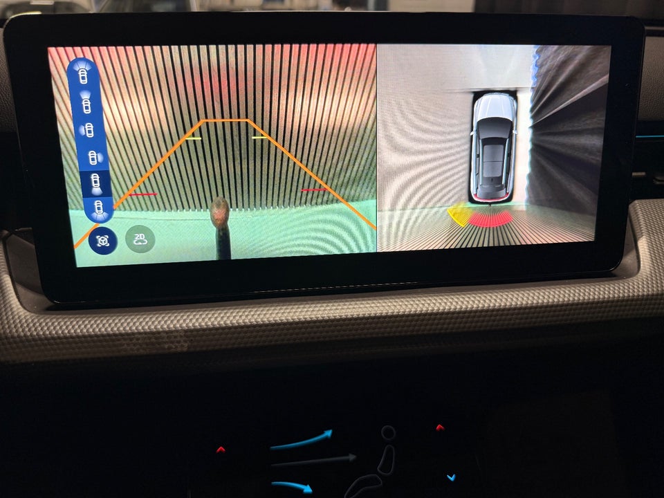 Aiways U5 Premium 5d