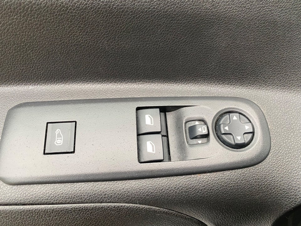 Peugeot Partner 1,5 BlueHDi 130 L2V2 Ultimate Van