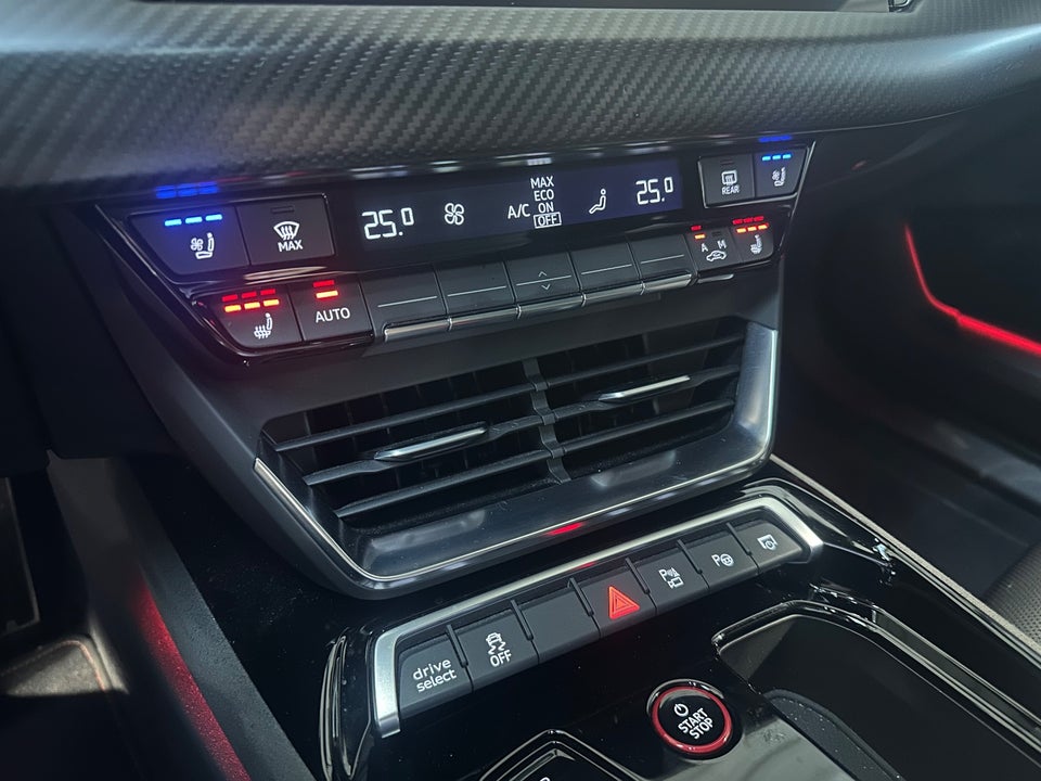 Audi RS e-tron GT quattro 4d