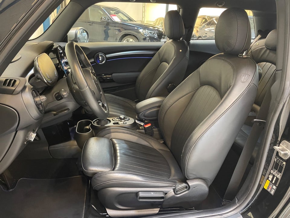 MINI Cooper SE Maximise 3d