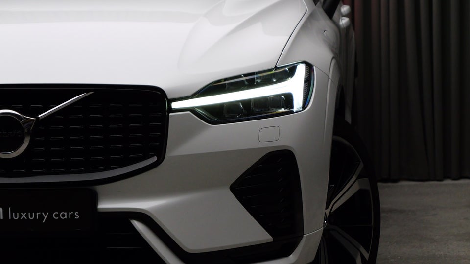 Volvo XC60 2,0 T6 ReCharge R-Design aut. AWD 5d