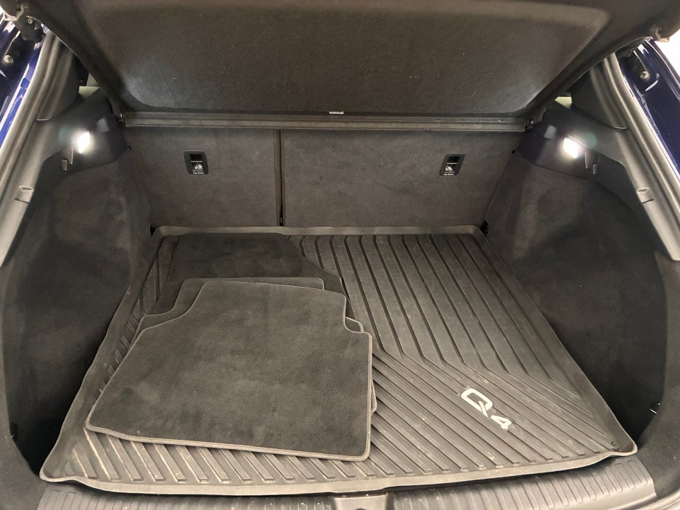 Audi Q4 e-tron 40 S-line 5d