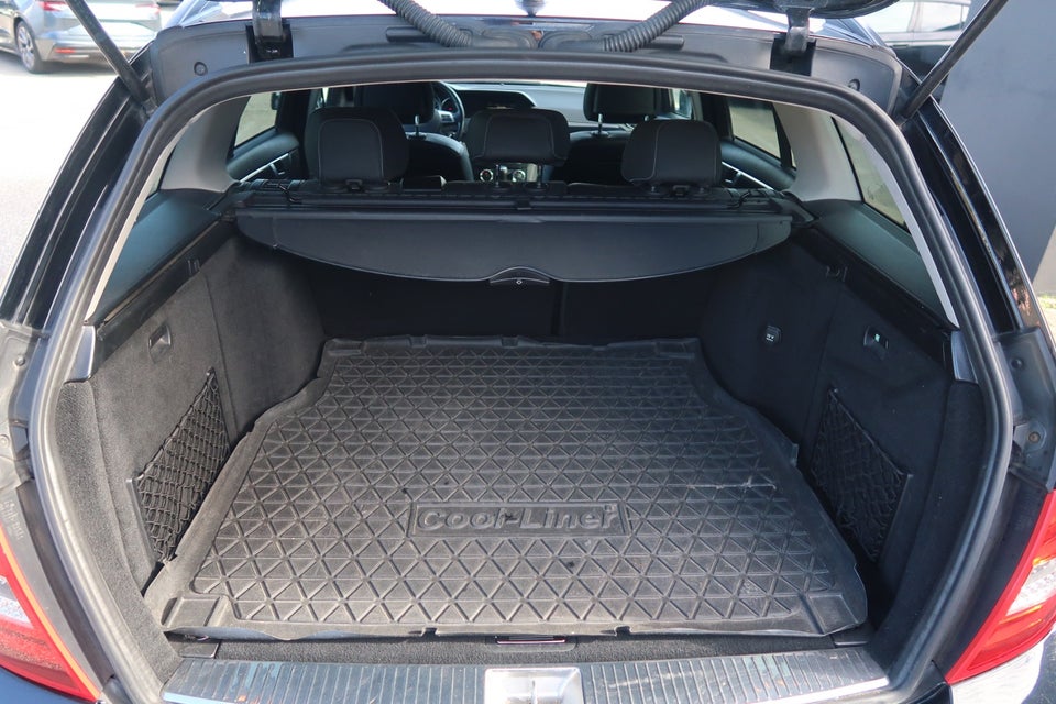 Mercedes C200 2,2 CDi Avantgarde stc. BE 5d