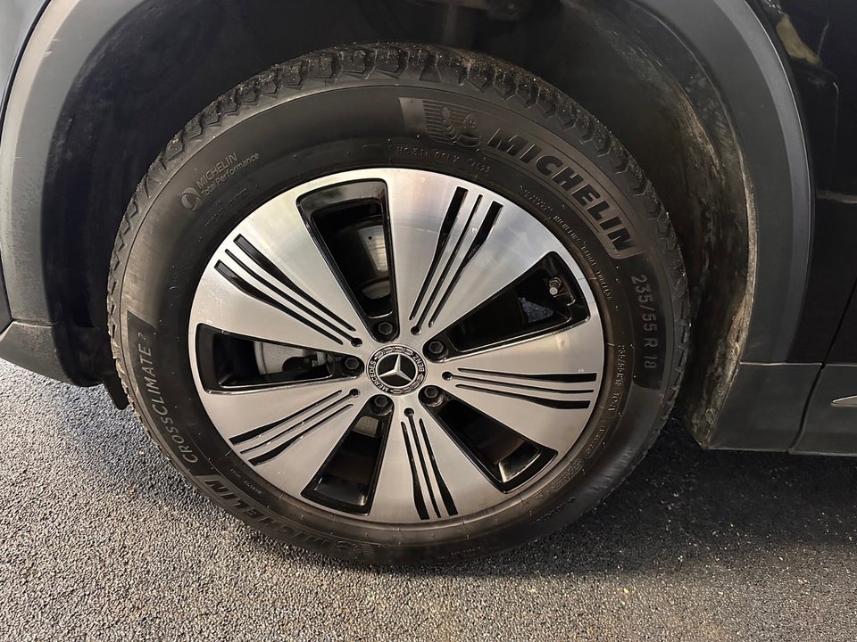 Mercedes EQA250 5d