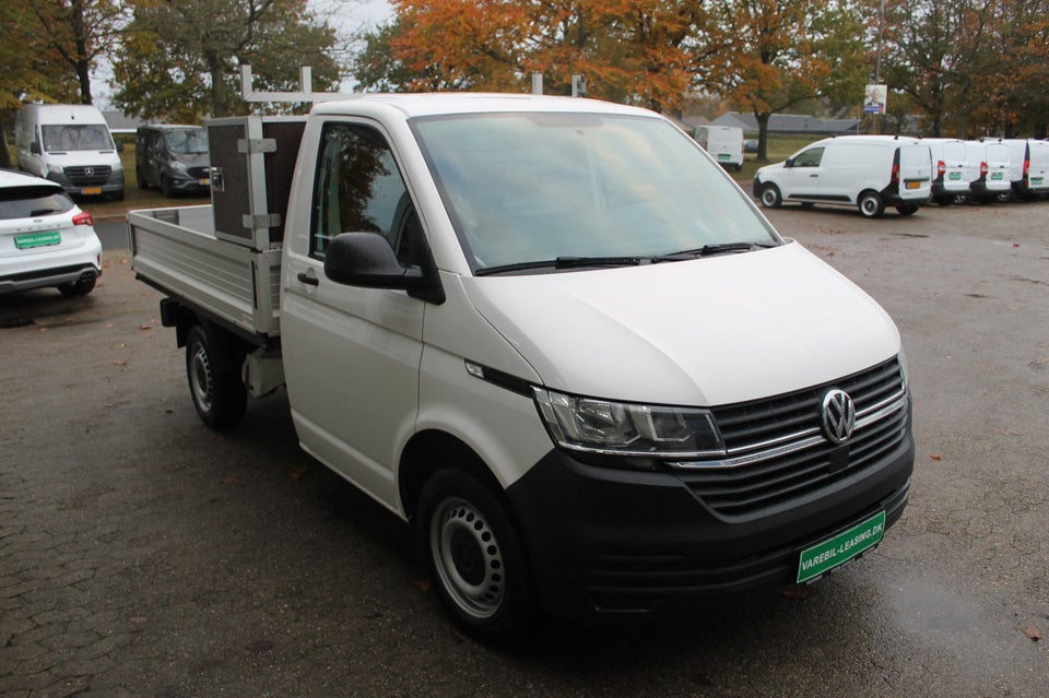 VW Transporter 2,0 TDi 110 Ladvogn kort
