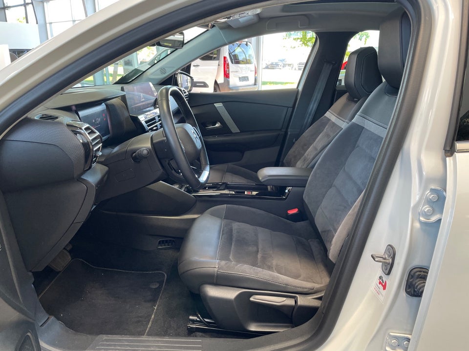 Citroën ë-C4 X 50 Palais Sky 4d