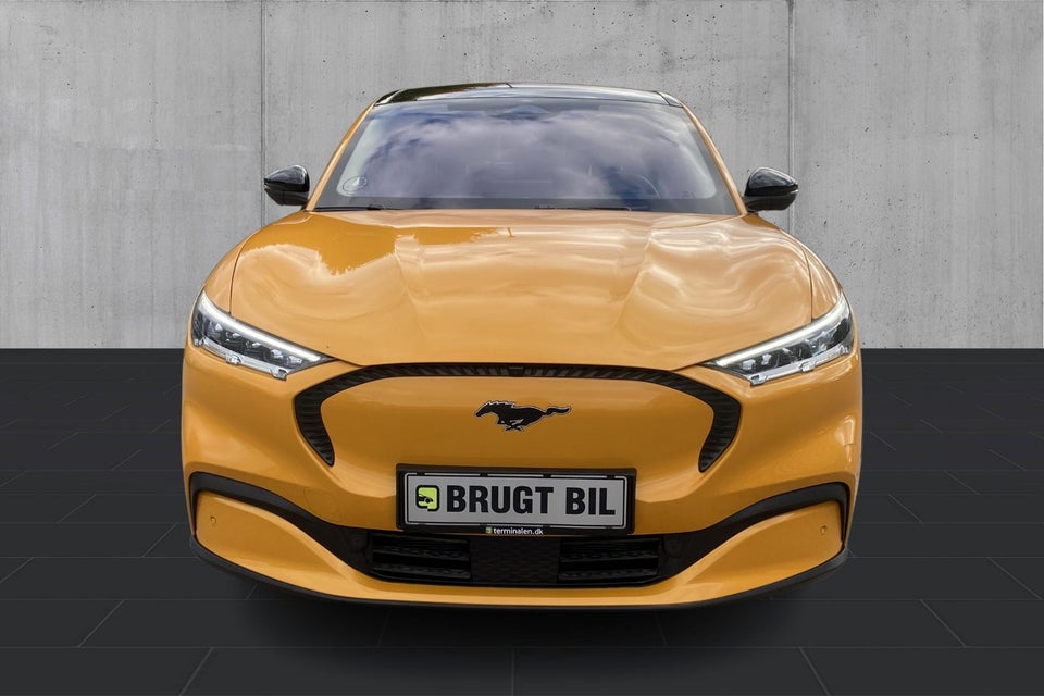 Ford Mustang Mach-E 70 Standard Range 5d