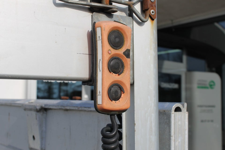 Mercedes Sprinter 316 2,2 CDi R3 Chassis 2d