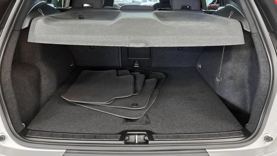 Volvo XC40 P6 ReCharge Core 5d