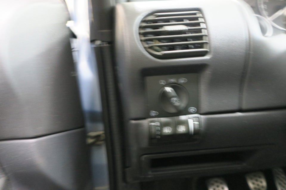 Opel Tigra 1,8 Sport 2d