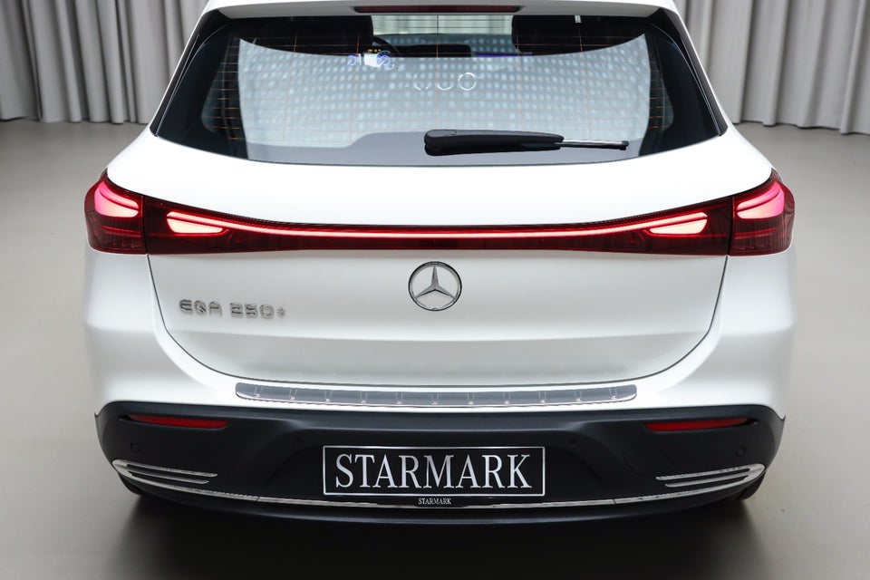 Mercedes EQA250+ Progressive Advance 5d