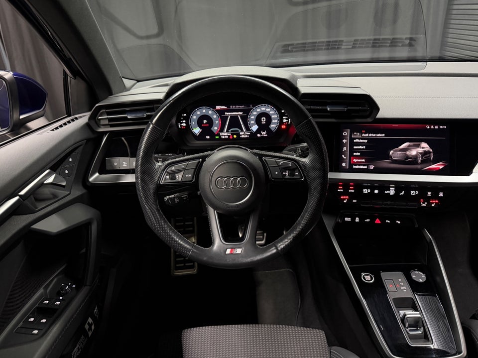 Audi A3 40 TFSi e S-line Sportback S-tr. 5d