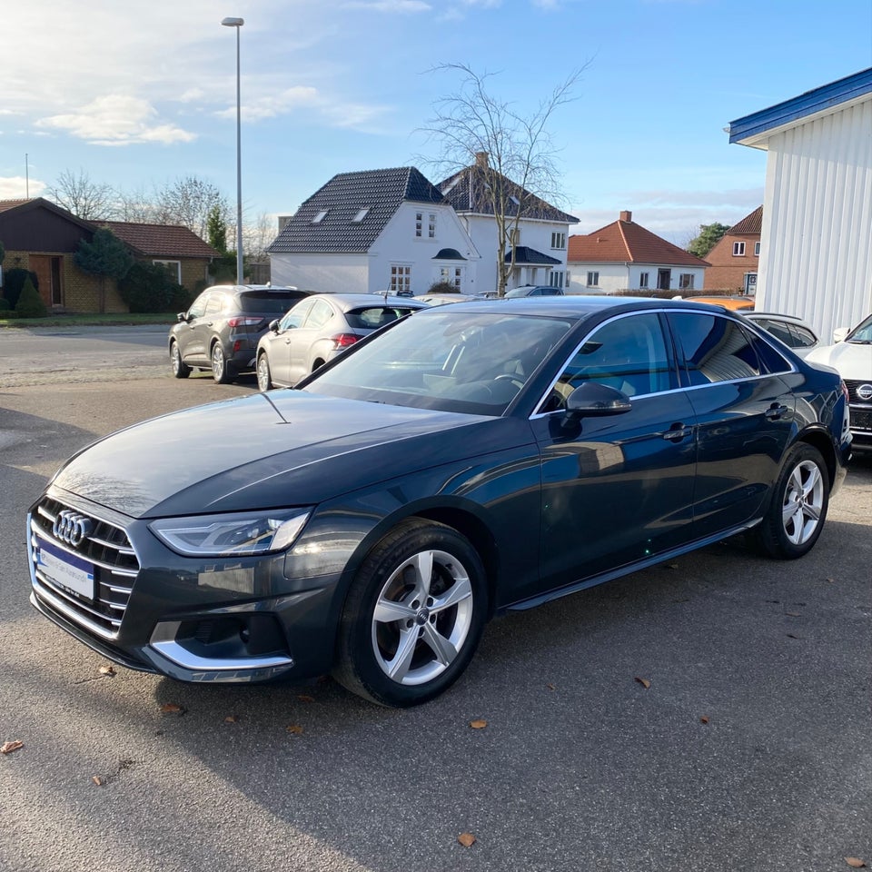 Audi A4 35 TDi Prestige S-tr. 4d