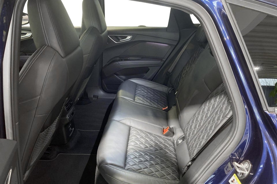 Audi Q4 e-tron 40 S-line Sportback 5d