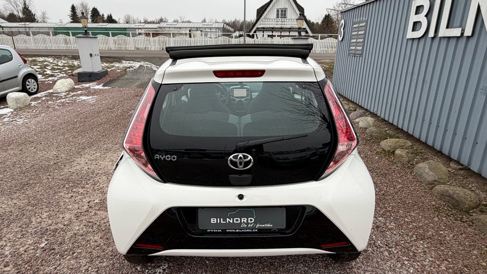 Toyota Aygo 1,0 VVT-i x-sky 5d