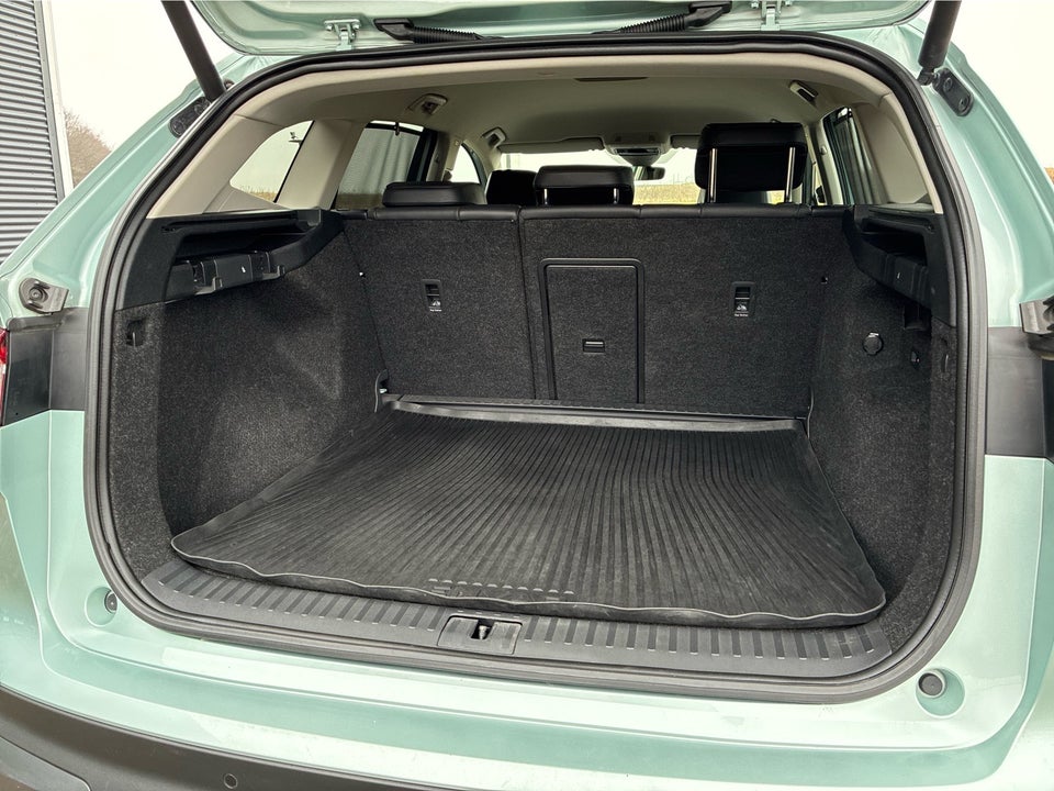 Skoda Enyaq 80 iV Plus First Edition 5d