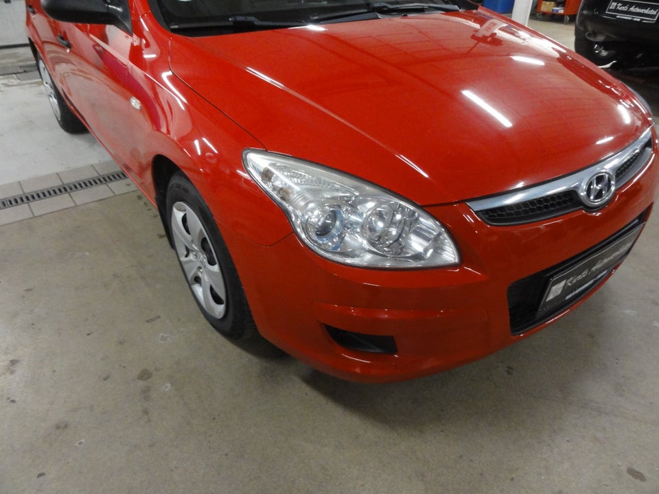 Hyundai i30 1,4 CVVT 109 Comfort 5d