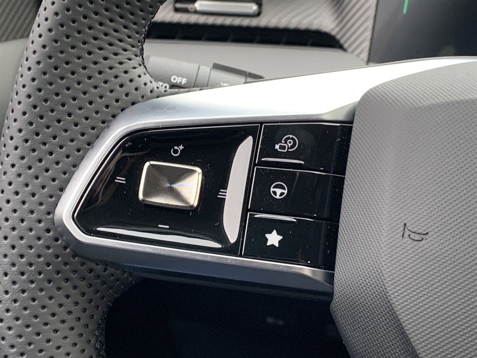 MG MGS5 64 Luxury 5d