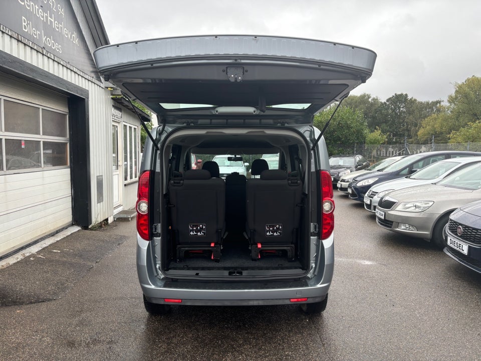 Fiat Doblò 1,4 Combi 7prs 5d