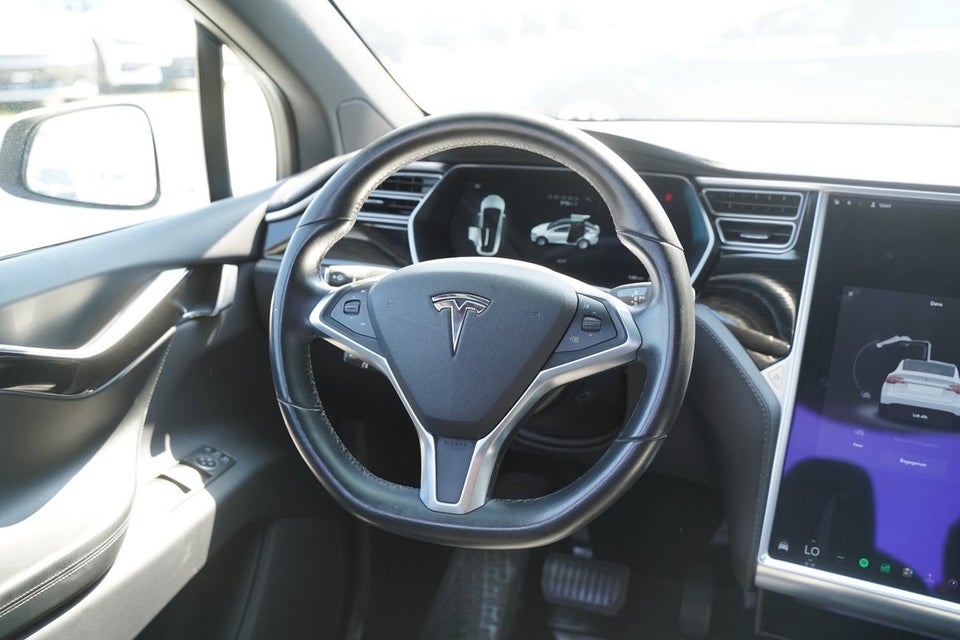 Tesla Model X 75D 5d