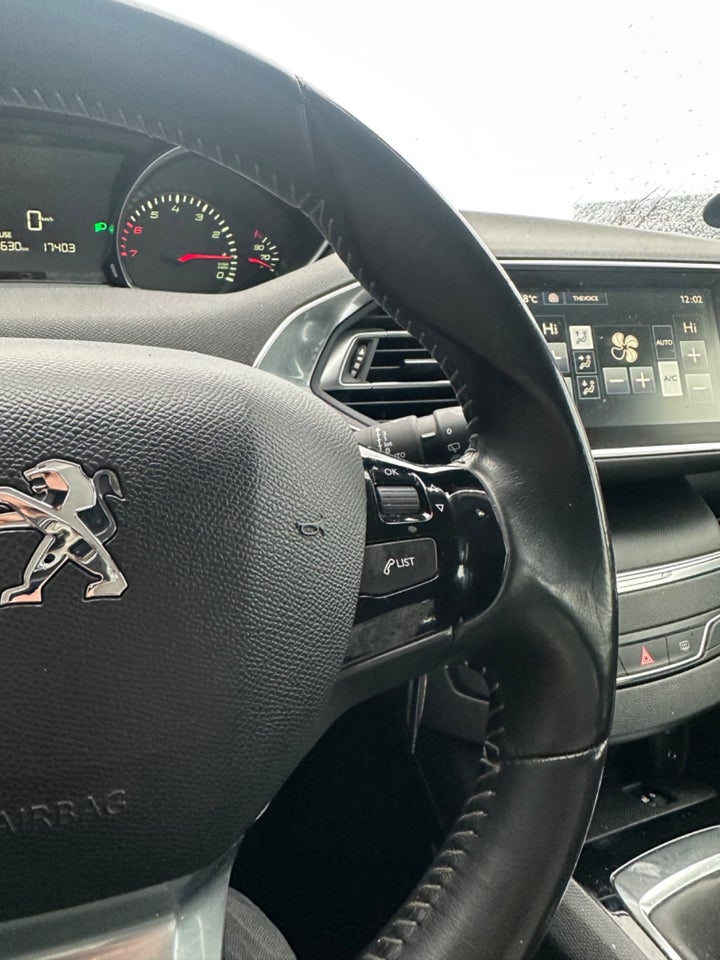 Peugeot 308 1,2 VTi 82 Active 5d