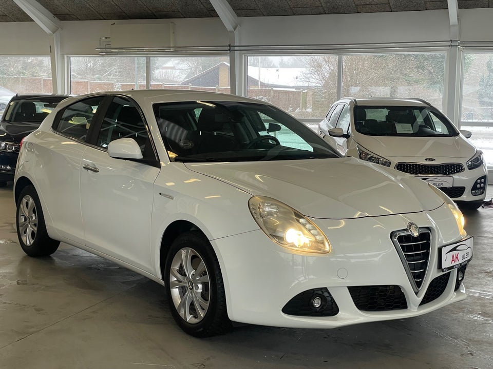 Alfa Romeo Giulietta 1,4 M-Air 170 Distinctive 5d
