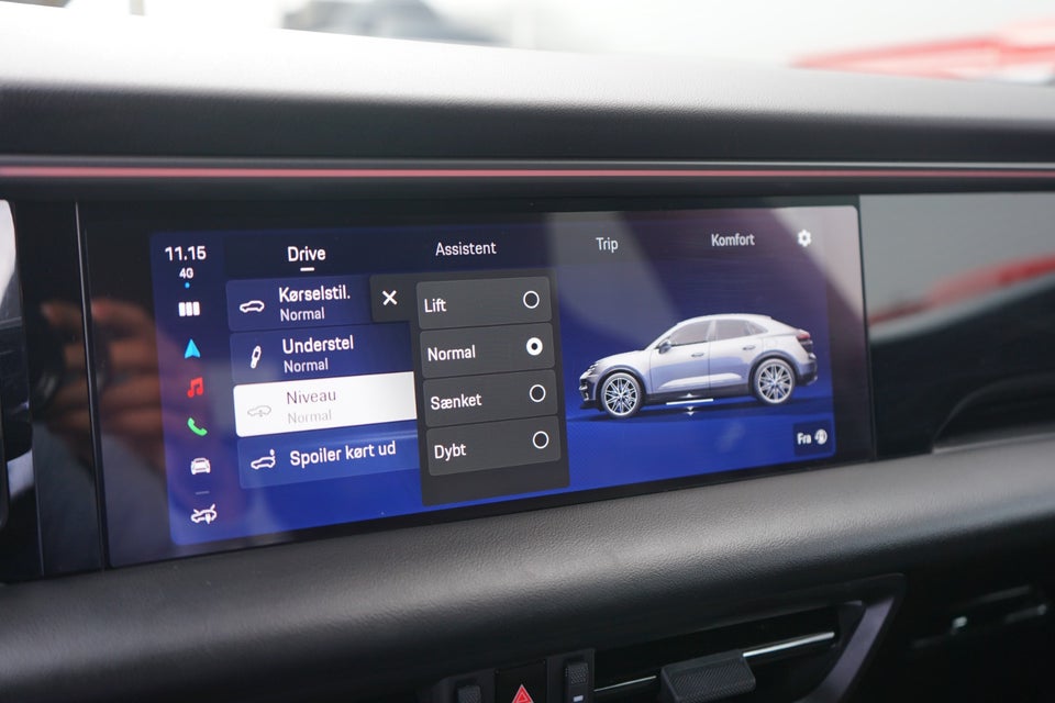 Porsche Macan 4 5d