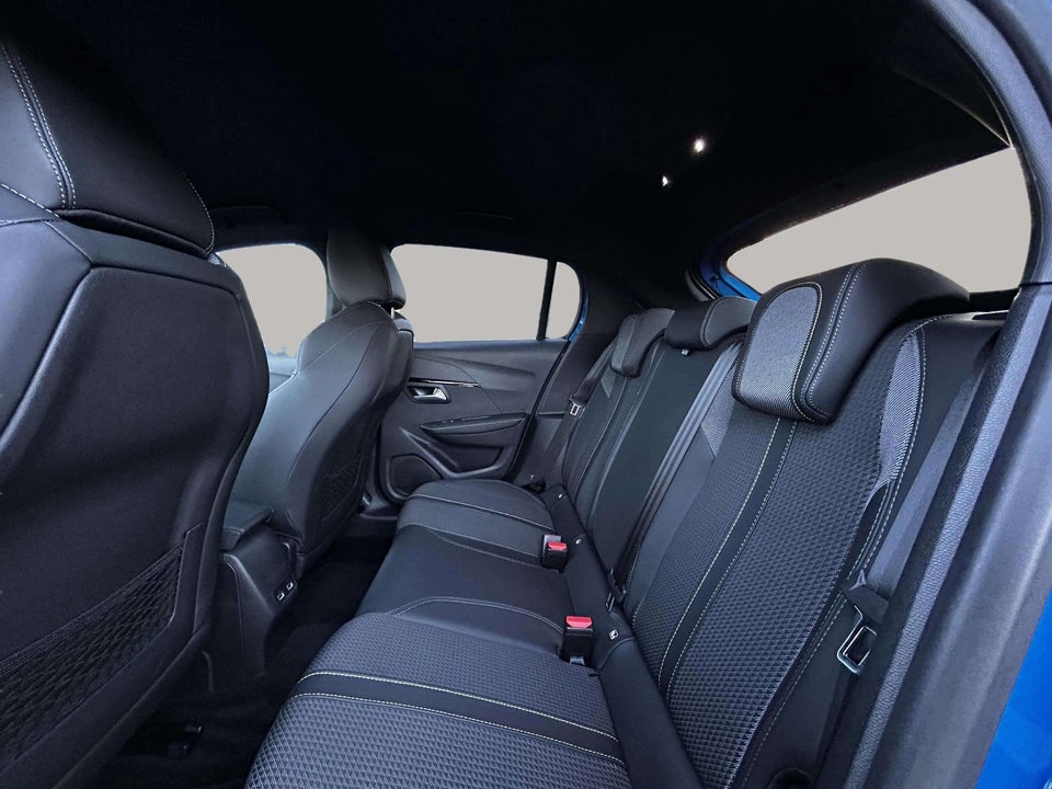 Peugeot e-208 50 GT Line 5d