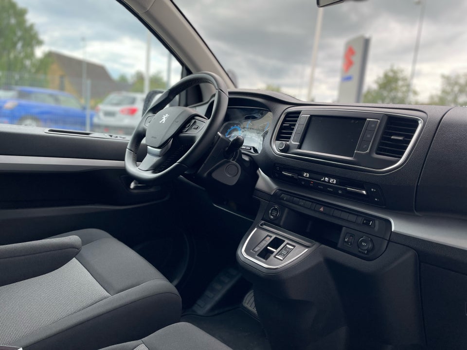 Peugeot e-Expert 75 L3 Ultimate Van