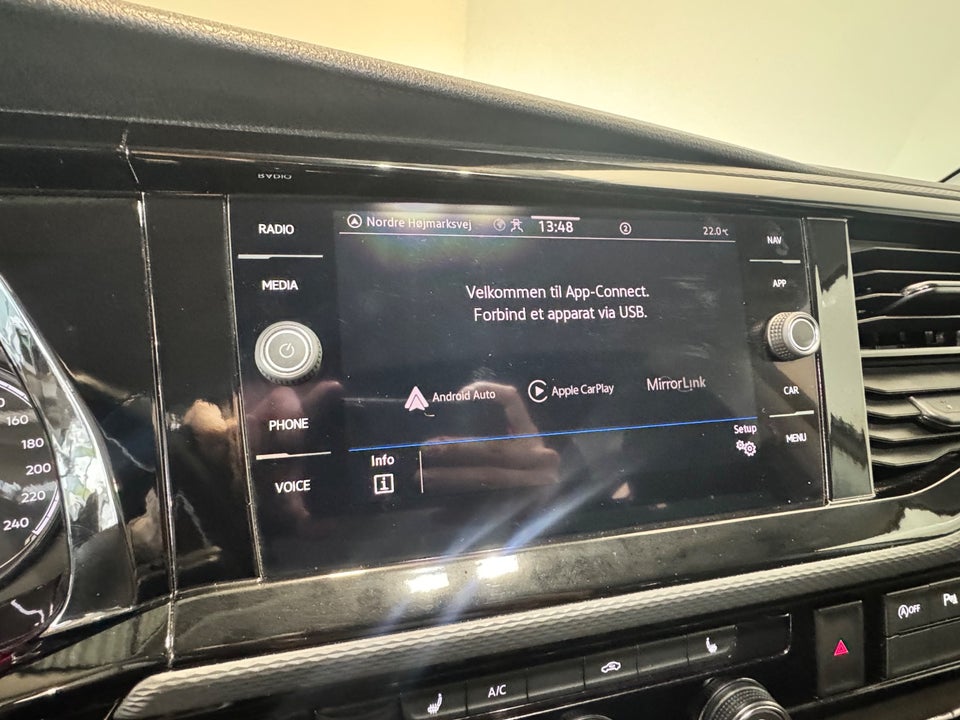 VW Transporter 2,0 TDi 150 Kassevogn DSG lang