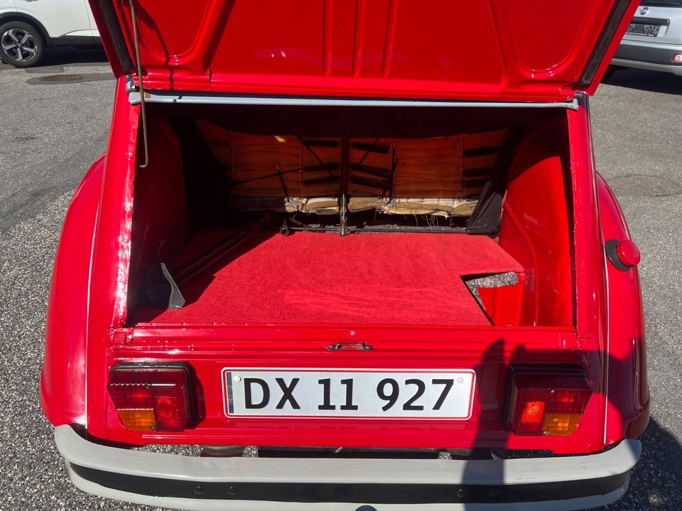 Citroën 2CV 0,6  4d