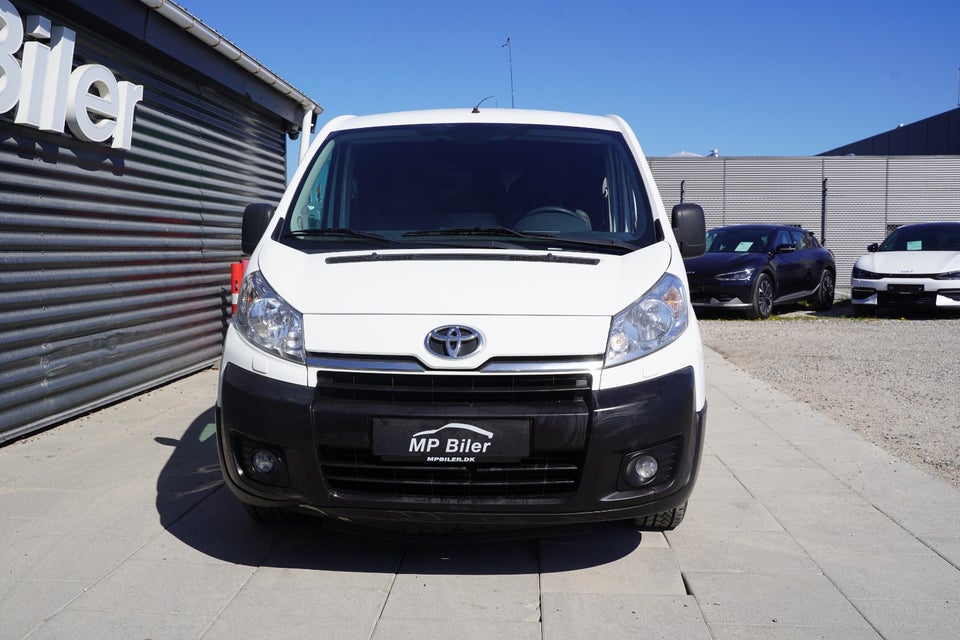 Toyota ProAce 2,0 D 128 T2 L2H1 5d